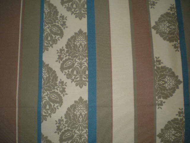 Elegantní textilie s pruhy CA8