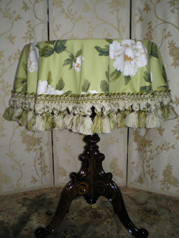 Kulatý ubrus "Květinová zahrada" - 94 cm - UB13