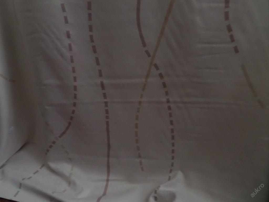 6 metrů Béžový semiš/kůže