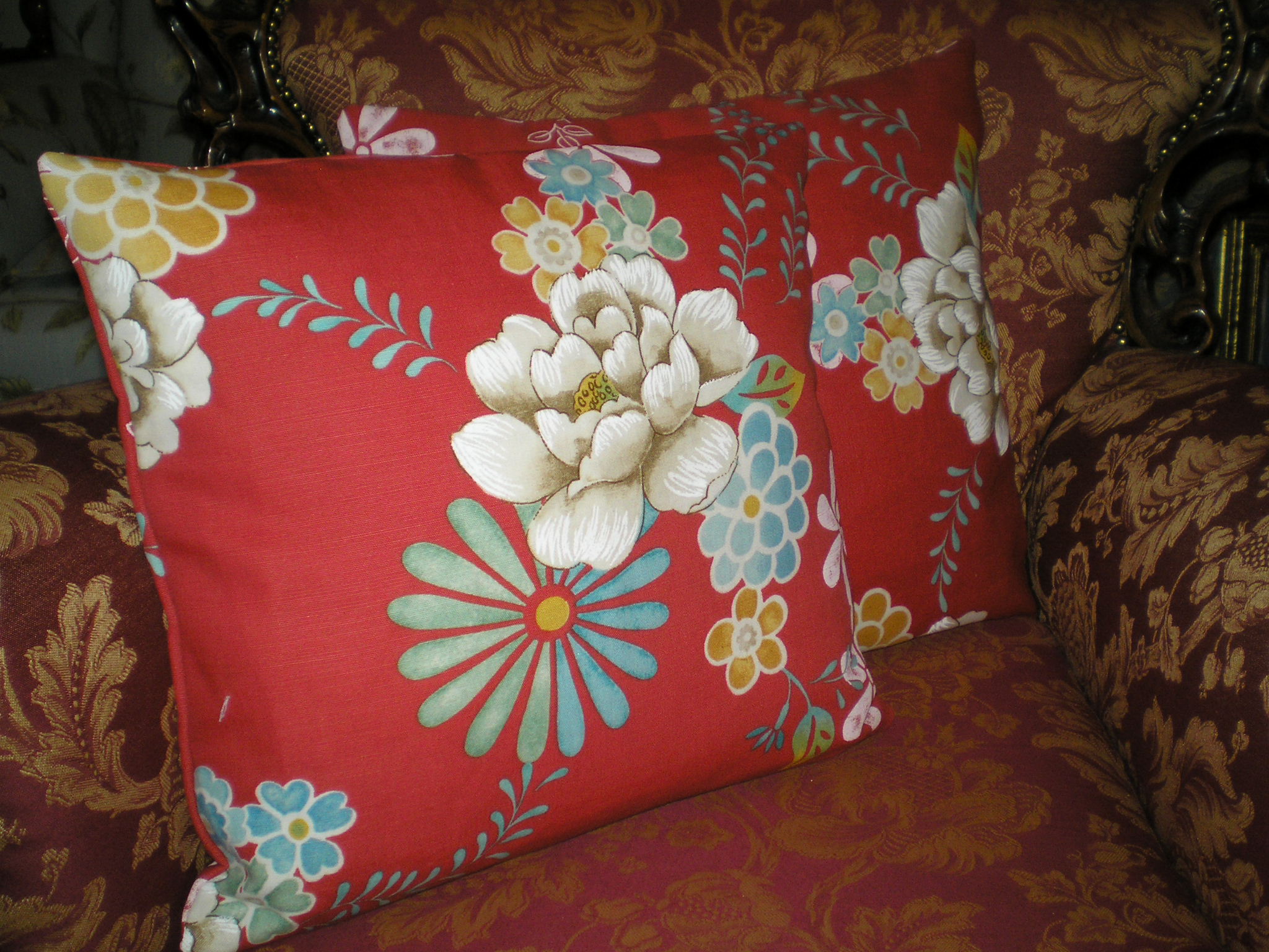 Originální polštář "Léto na červené"  OP70