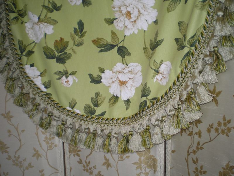Kulatý ubrus "Květinová zahrada" - 94 cm - UB13