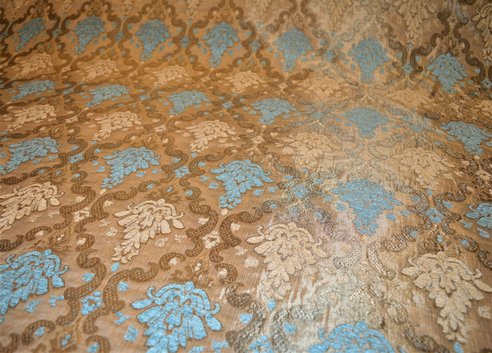 Florální ornament