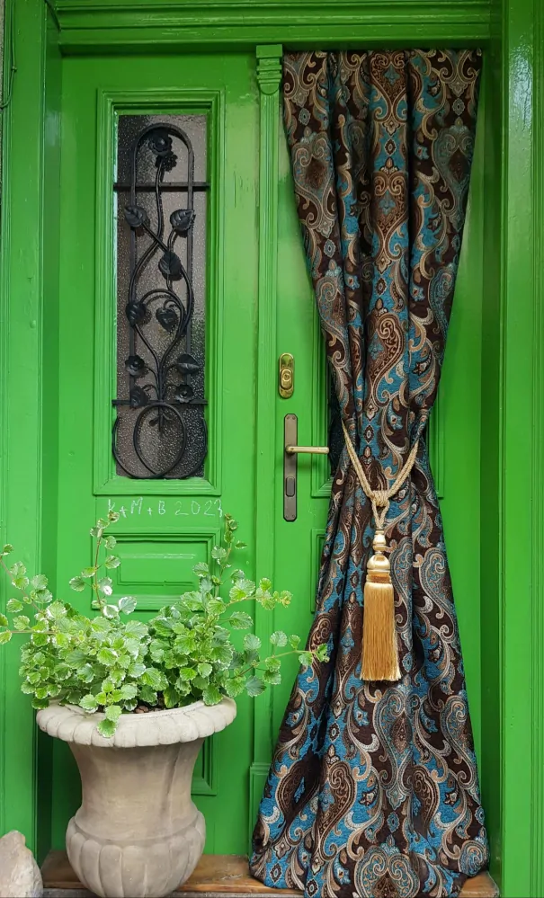 Ornament "Elegance v modré"