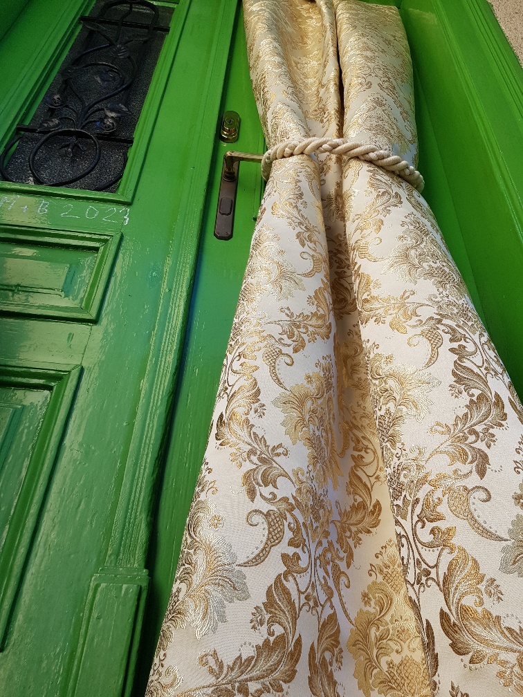 Damaškový motiv "Imperial" na slonové kosti