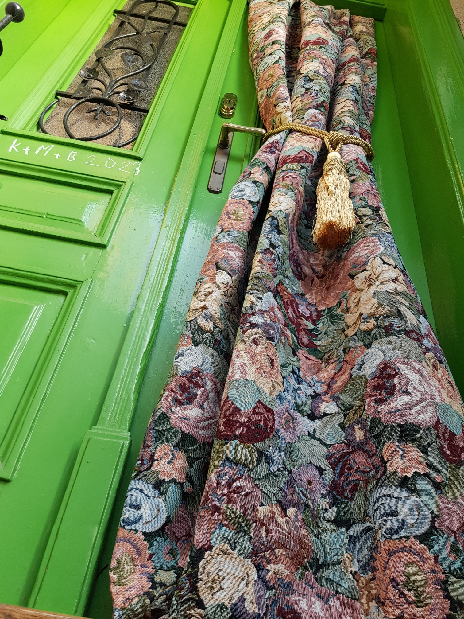 Barevná záplava květů