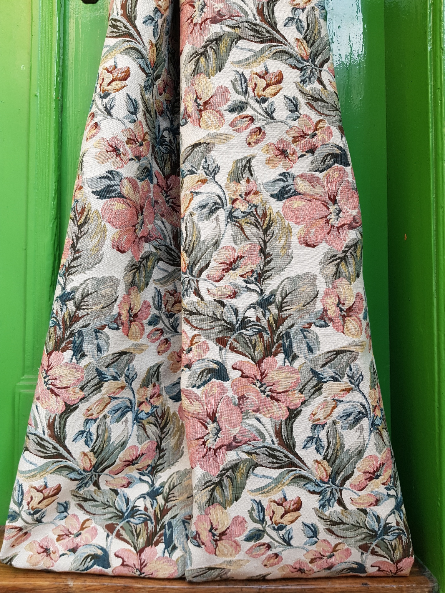 Květinová harmonie na béžové