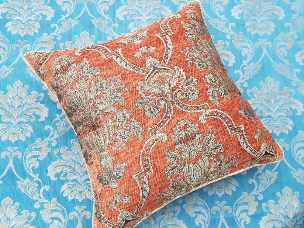 Barokní motivy na skořicové