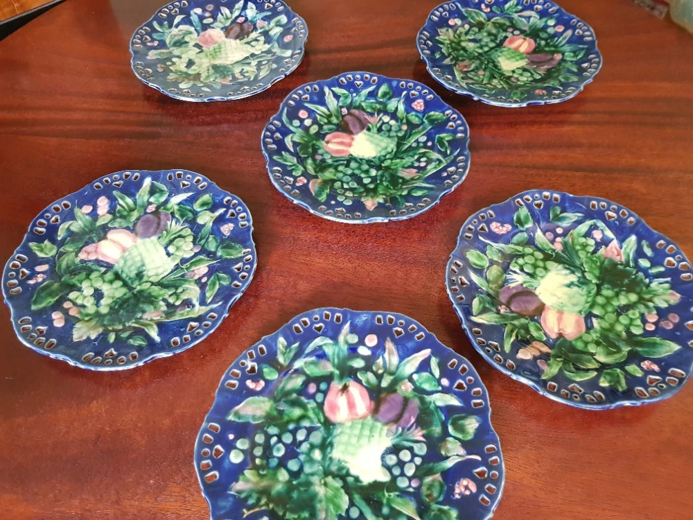 6ks starožitných talířků