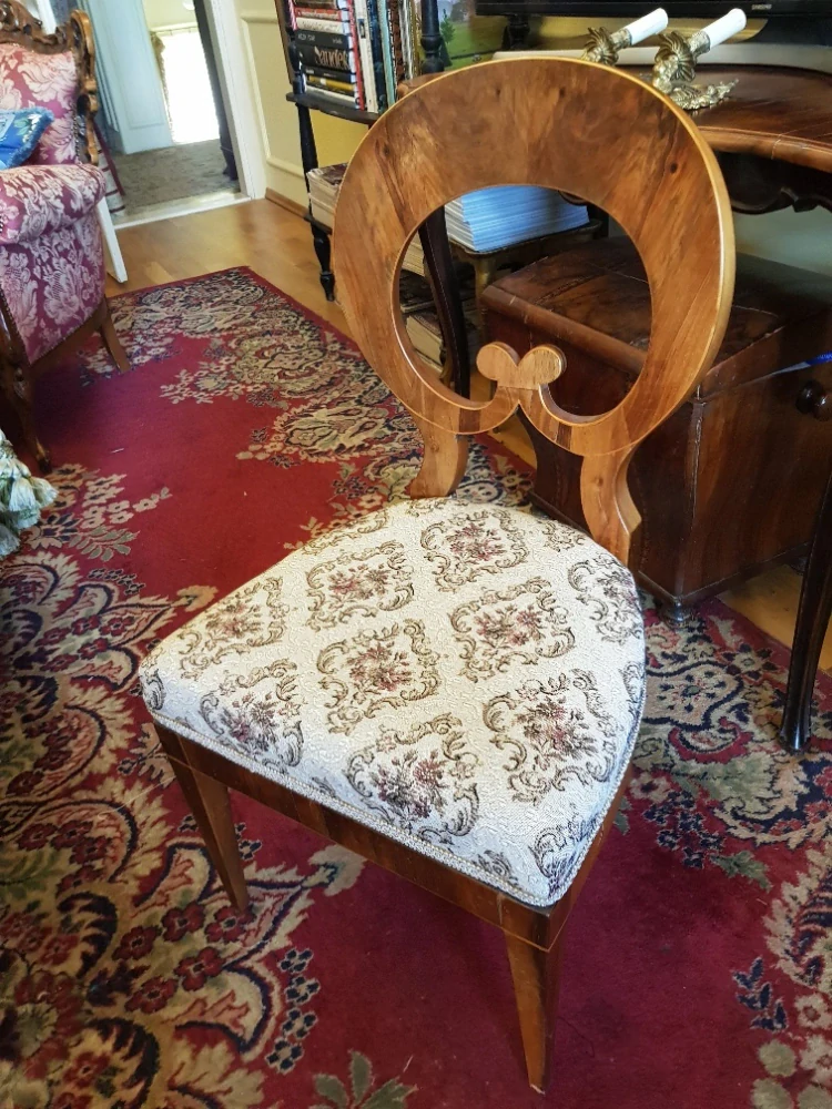 Biedermeier židle