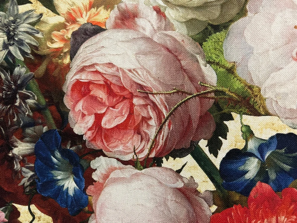 Barokní zahrada v plném květu  1m