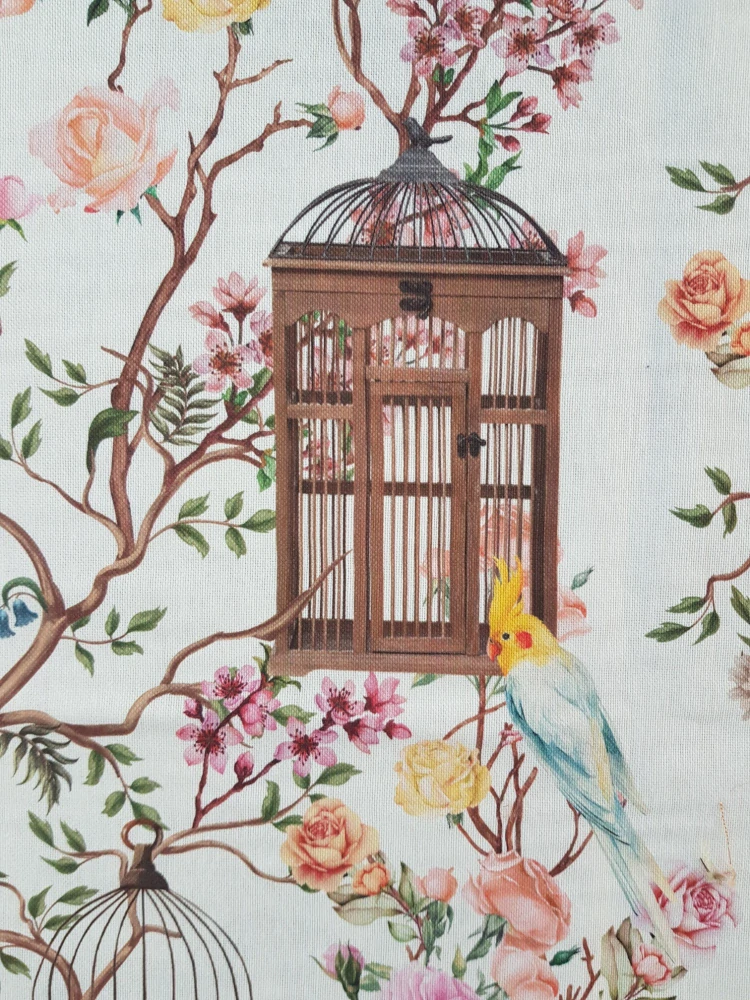 Rajská zahrada s papoušky  1m