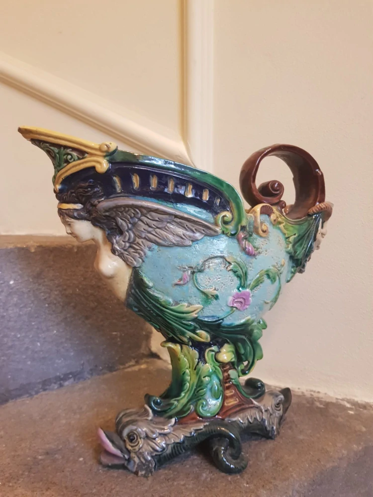 Luxusní secesní majoliková žardiniéra Wilhelm Schiller & Sohn (WS&S)