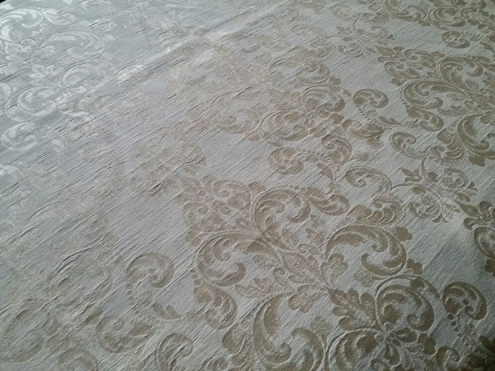 Elegantní damaškový motiv "slonová kost" 1 metr