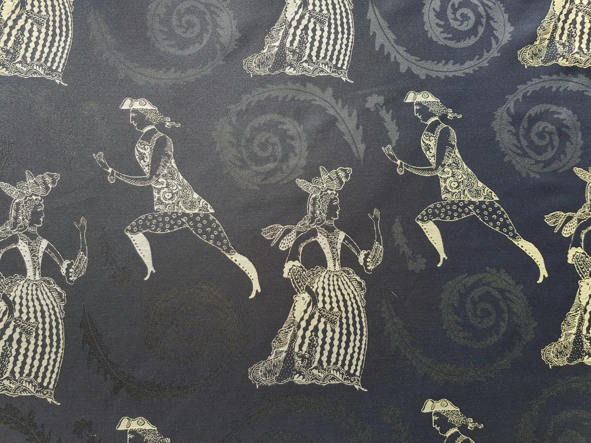 Barokní pár v černé