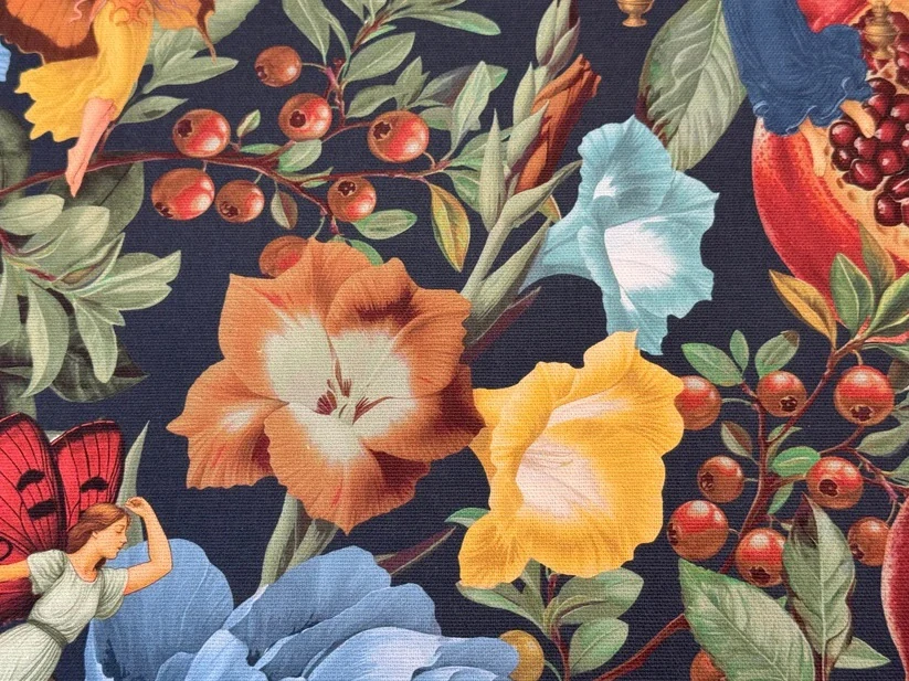 Magická zahrada s vílami, pivoňkami a granátovými jablky  1m